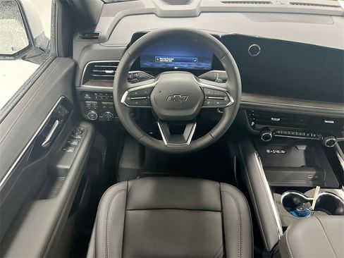 New 2026 Chevrolet Suburban Z71 w/ Z71 Off-Road Package image 21