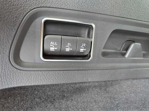 Used 2026 Mercedes-Benz GLS 450 4MATIC image 19