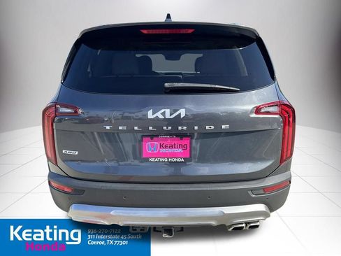Used 2022 Kia Telluride EX w/ EX Premium Package AWD/4WD image 5