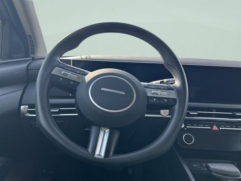 Used 2025 Hyundai Tucson SEL image 18