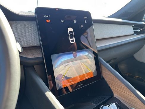 Used 2022 Polestar Polestar 2 w/ Performance Package image 21