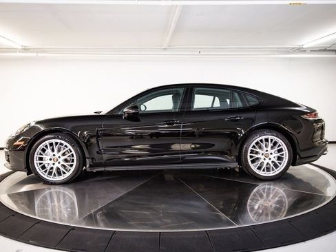 Certified 2023 Porsche Panamera image 2