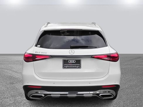 Used 2025 Mercedes-Benz GLC 300 GLC 300 image 5