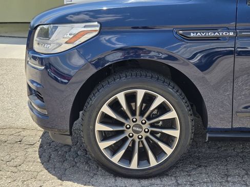 Used 2020 Lincoln Navigator Reserve w/ Luxury Package RWD image 8