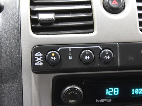 Used 2006 Chevrolet Colorado LT w/ LT Preferred Equipment Group image 8