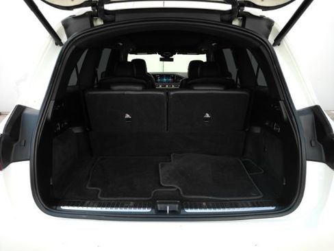 Used 2020 Mercedes-Benz GLS 450 4MATIC image 27