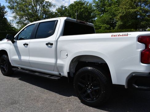 Used 2021 Chevrolet Silverado 1500 Custom Trail Boss AWD/4WD image 28