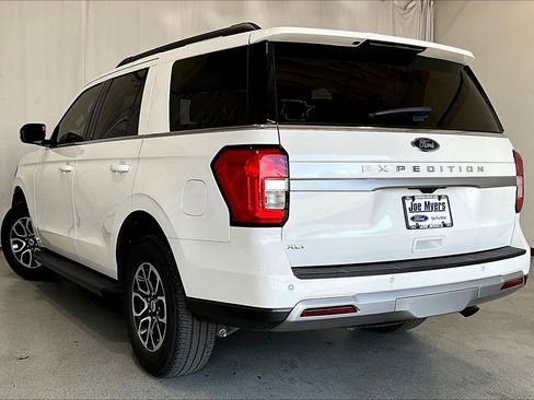 Used 2024 Ford Expedition XLT image 5