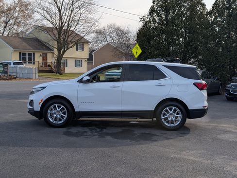 Used 2024 Chevrolet Equinox LT w/ LPO, Floor Liner Package image 12