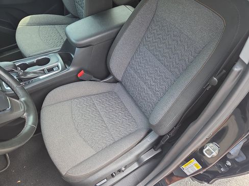Used 2024 Chevrolet Equinox LT AWD/4WD image 13