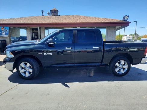 Used 2015 RAM 1500 Big Horn AWD/4WD image 2