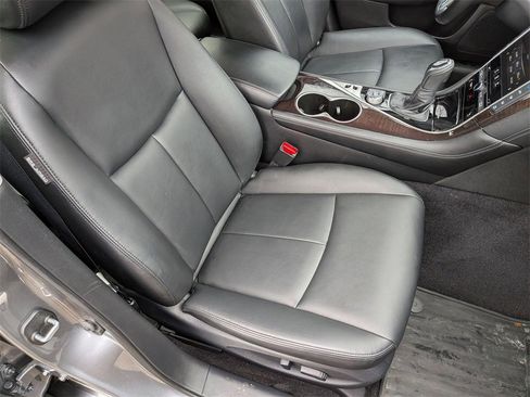 Used 2019 INFINITI Q50 Luxe w/ Essential Package (3.0T Luxe) image 26