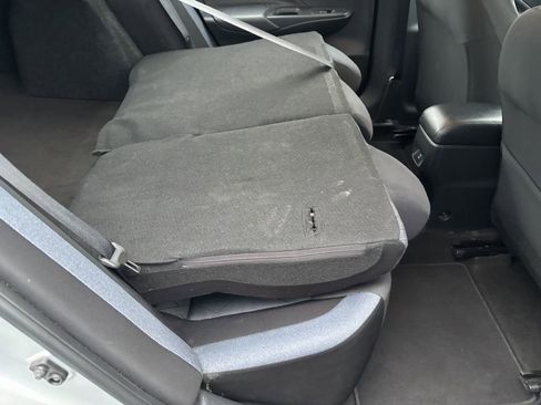 Used 2023 Nissan Versa SV image 28