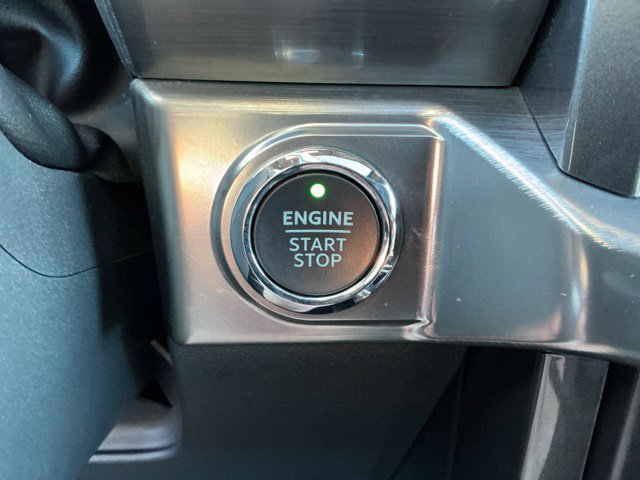 Used 2023 Ford F150 Lariat w/ Max Trailer Tow Package AWD/4WD image 38