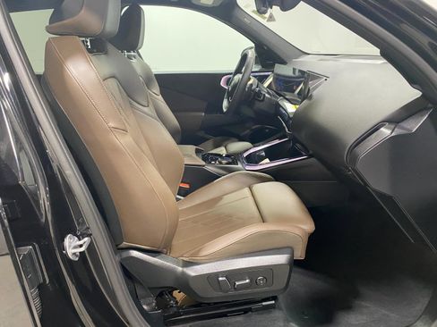 Used 2025 BMW X3 xDrive30i w/ Convenience Package image 19