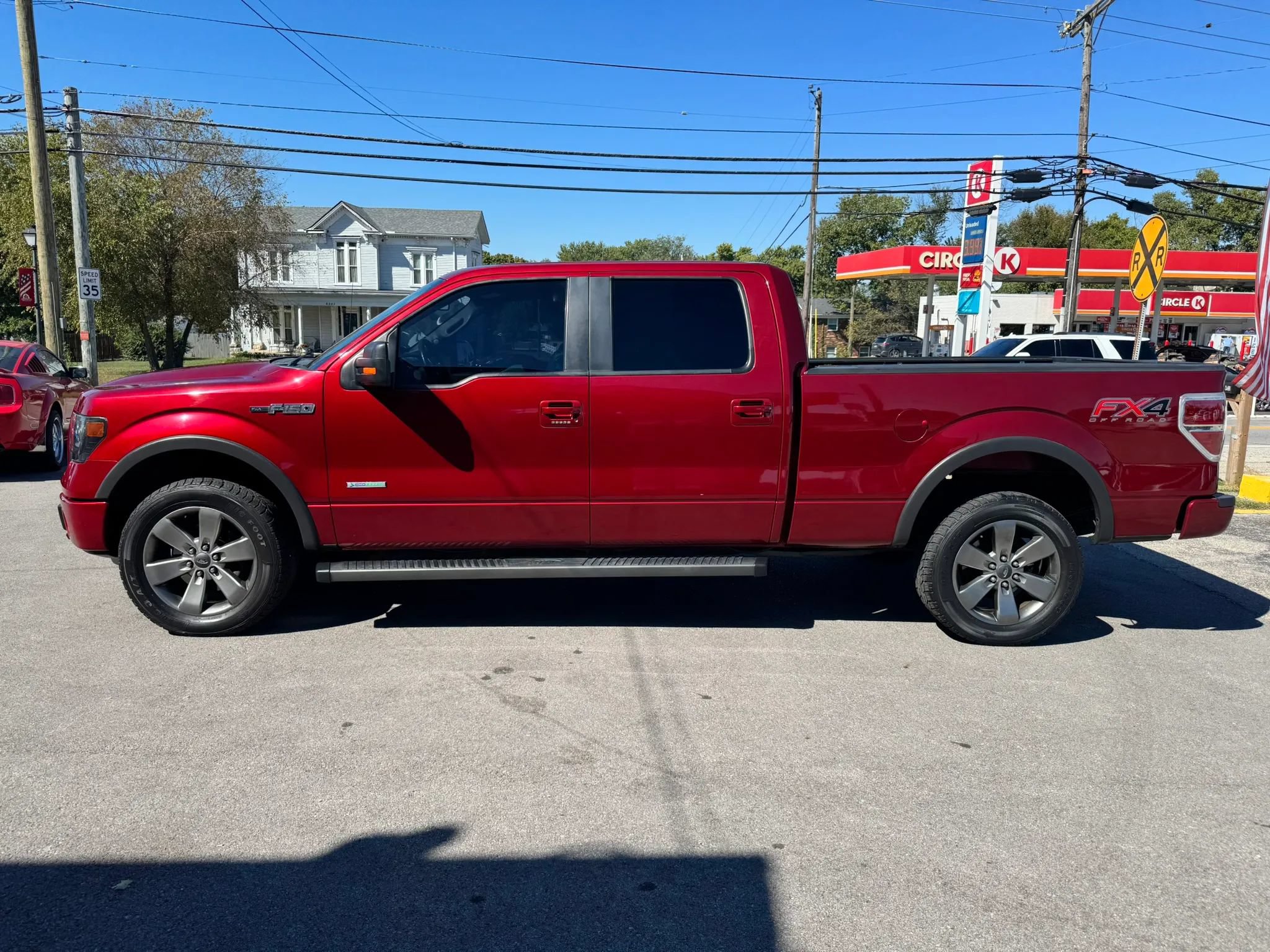 Used 2014 Ford F150 FX4 w/ Equipment Group 402A Luxury AWD/4WD image 7
