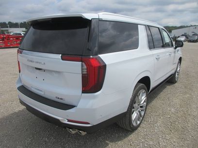 New 2026 GMC Yukon XL Denali w/ Denali Reserve Package