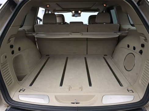 Used 2014 Jeep Grand Cherokee Overland w/ Advanced Technology Group image 37