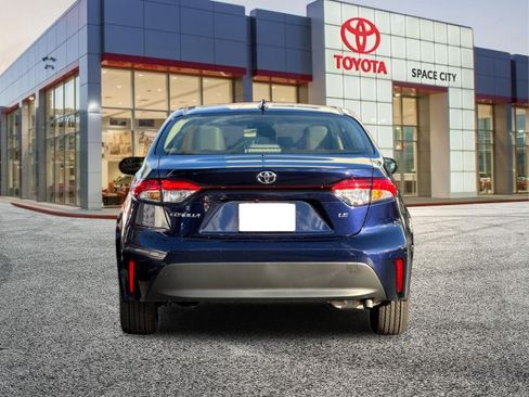 New 2026 Toyota Corolla LE FWD image 5