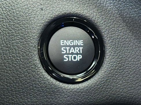 New 2026 Toyota Tundra Limited AWD/4WD image 19