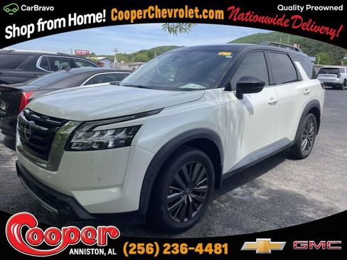 Used 2022 Nissan Pathfinder SL w/ SL Premium Package image 1