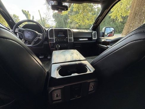Used 2016 Ford F150 Platinum w/ Equipment Group 701A Luxury AWD/4WD image 17