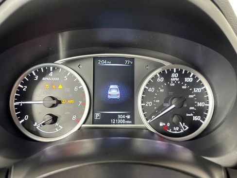 Used 2016 Nissan Sentra SV FWD image 13