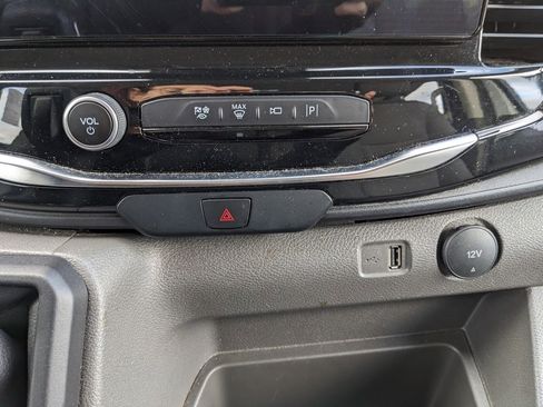 Used 2023 Ford Transit 350 XLT image 28