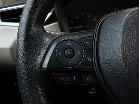 Used 2024 Toyota Corolla LE FWD image 33