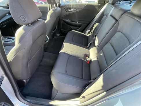 Used 2024 Chevrolet Malibu LT image 13