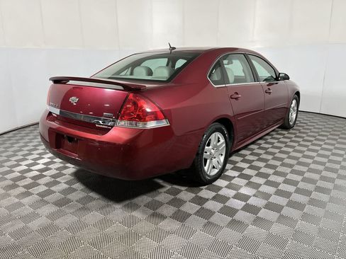 Used 2011 Chevrolet Impala LT w/ Luxury Edition Package FWD image 8