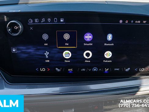 Used 2025 Chevrolet Suburban RST image 43