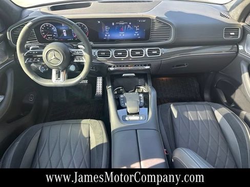 Used 2024 Mercedes-Benz GLS 63 AMG 4MATIC image 8