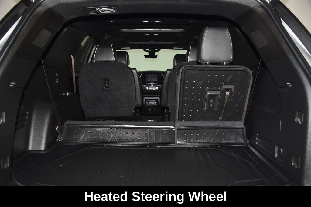 Used 2022 Chevrolet Traverse Premier w/ LPO, Floor Liner Package AWD/4WD image 31