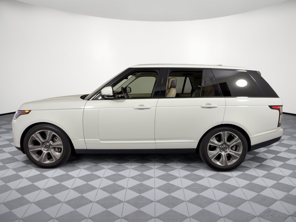 Used 2019 Land Rover Range Rover Supercharged AWD/4WD image 2