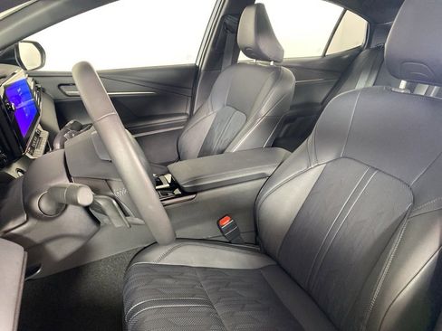 Used 2025 Toyota Camry XSE image 21