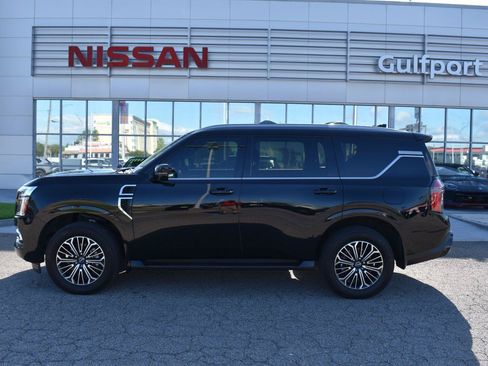 Used 2025 Nissan Armada Platinum w/ Convenience Package AWD/4WD image 3