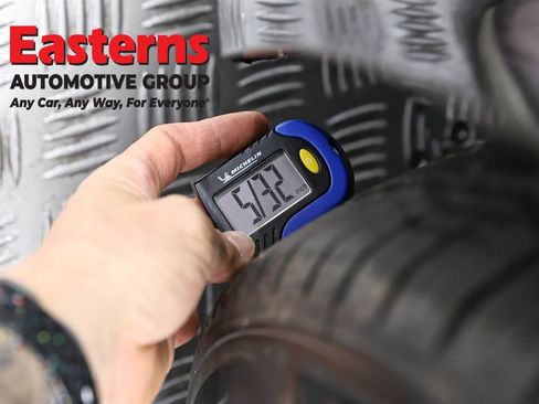 Used 2018 Tesla Model 3 Long Range image 22