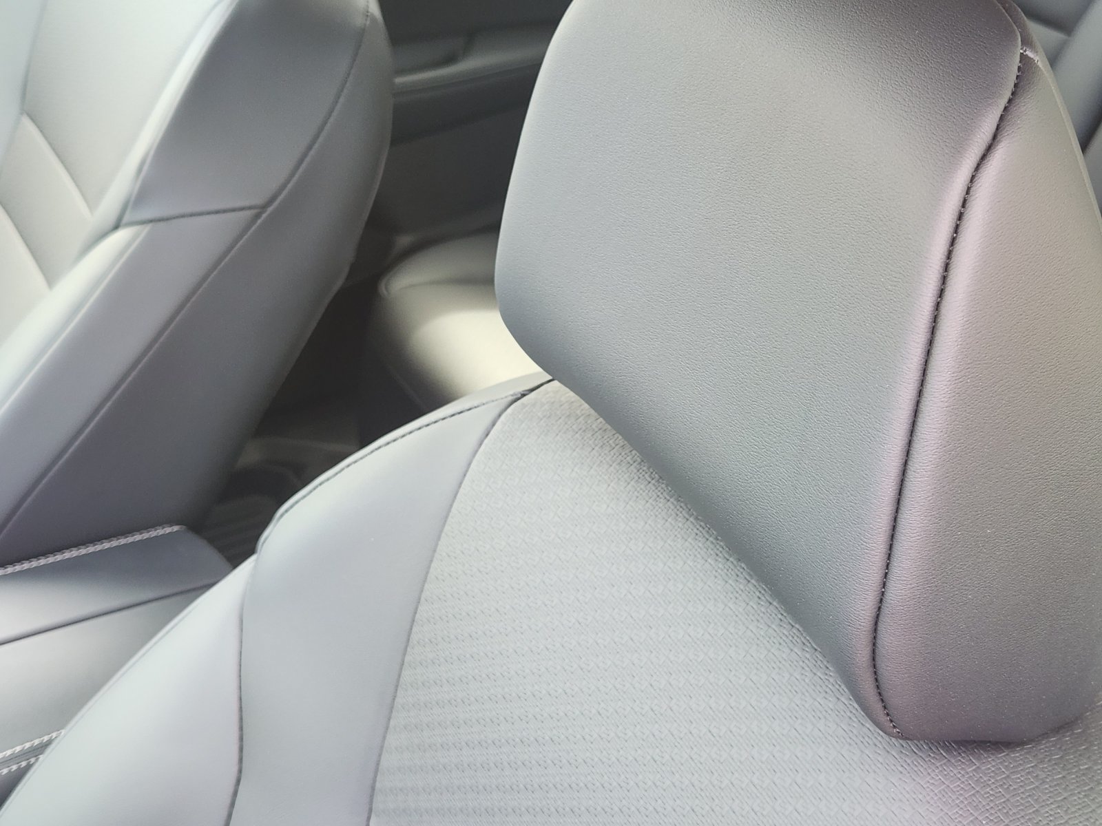 New 2026 Nissan Rogue Dark Armor FWD image 14