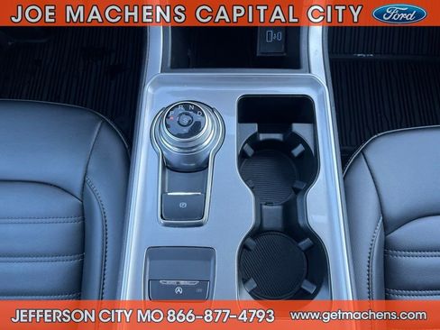 Certified 2024 Ford Edge SEL w/ Convenience Package image 15