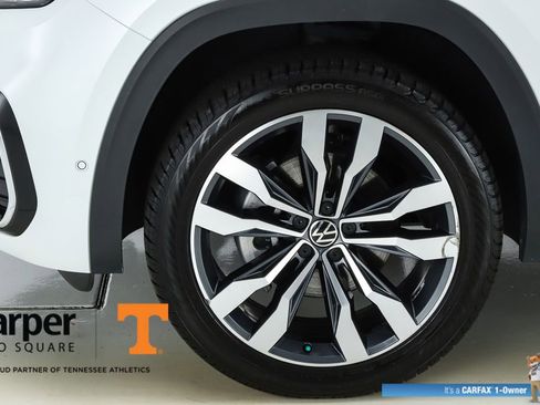 Used 2023 Volkswagen Atlas SEL Premium AWD/4WD image 45