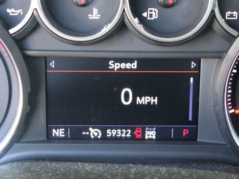 Used 2022 Chevrolet Silverado 1500 RST image 18