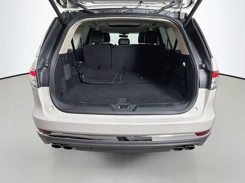 Used 2023 Lincoln Aviator Reserve w/ Equipment Group 201A RWD image 26