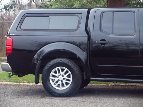 Used 2014 Nissan Frontier SV w/ SV Value Truck Package image 27