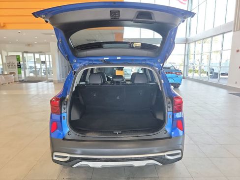 Used 2021 Kia Seltos EX AWD/4WD image 25