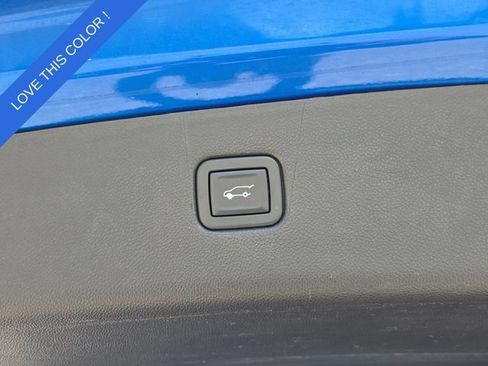 Used 2021 Chevrolet Blazer RS w/ Enhanced Convenience Package FWD image 8