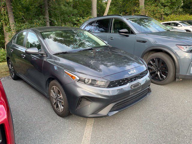 Used 2024 Kia Forte LXS FWD image 1