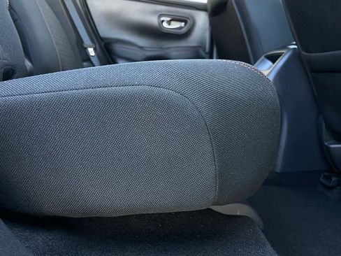 Used 2026 Honda HR-V Sport image 36