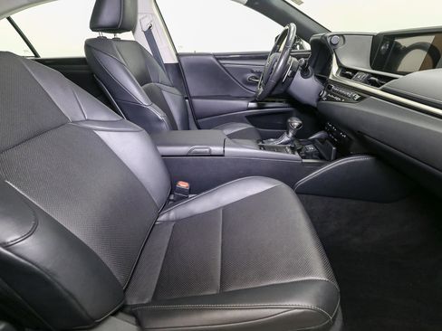 Used 2019 Lexus ES 350 image 16