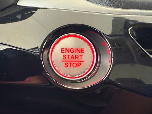 Used 2023 Acura MDX FWD w/ Technology Package image 32